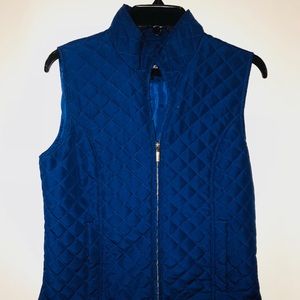 Women’s vest.